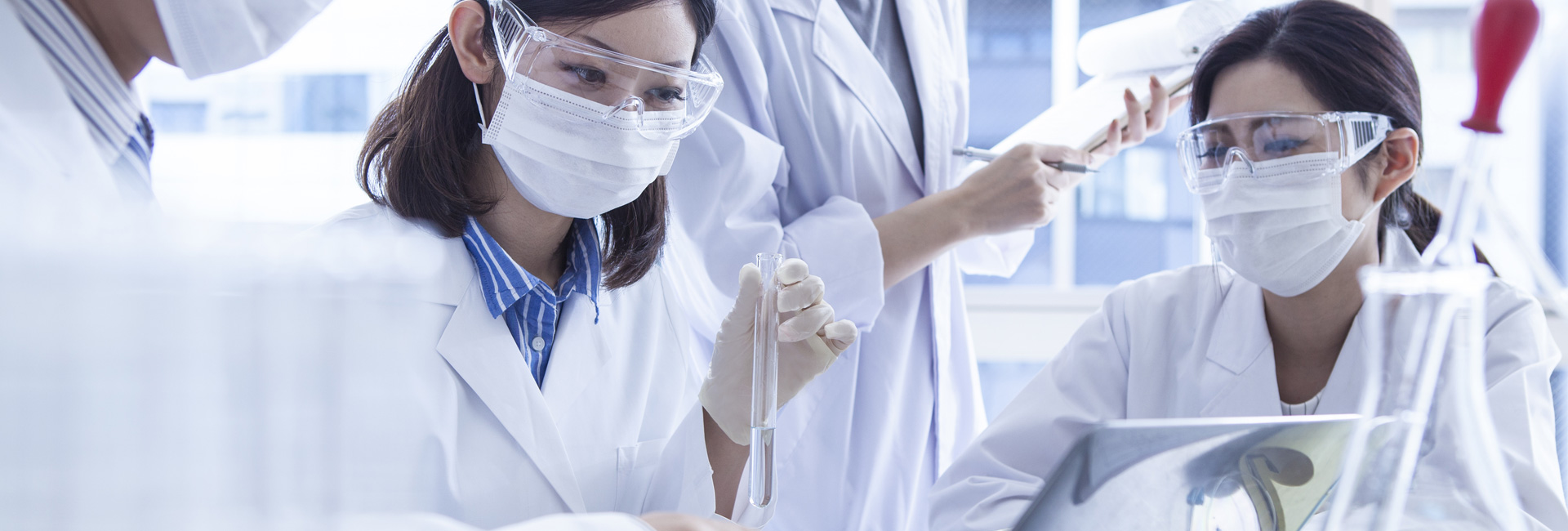 専門的な研究開発チーム